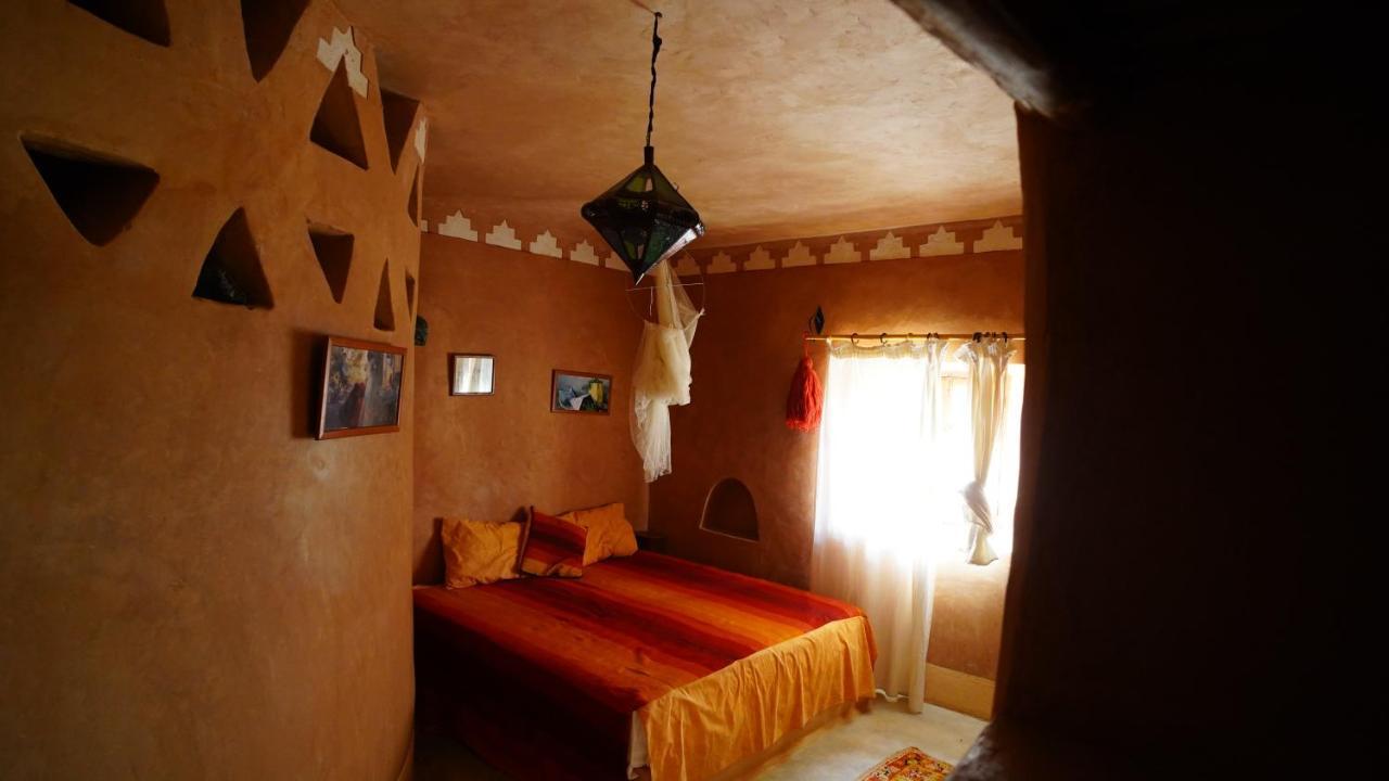 Отель Kasbah Tigmi El Janoub Айт-Бен-Хадду Экстерьер фото