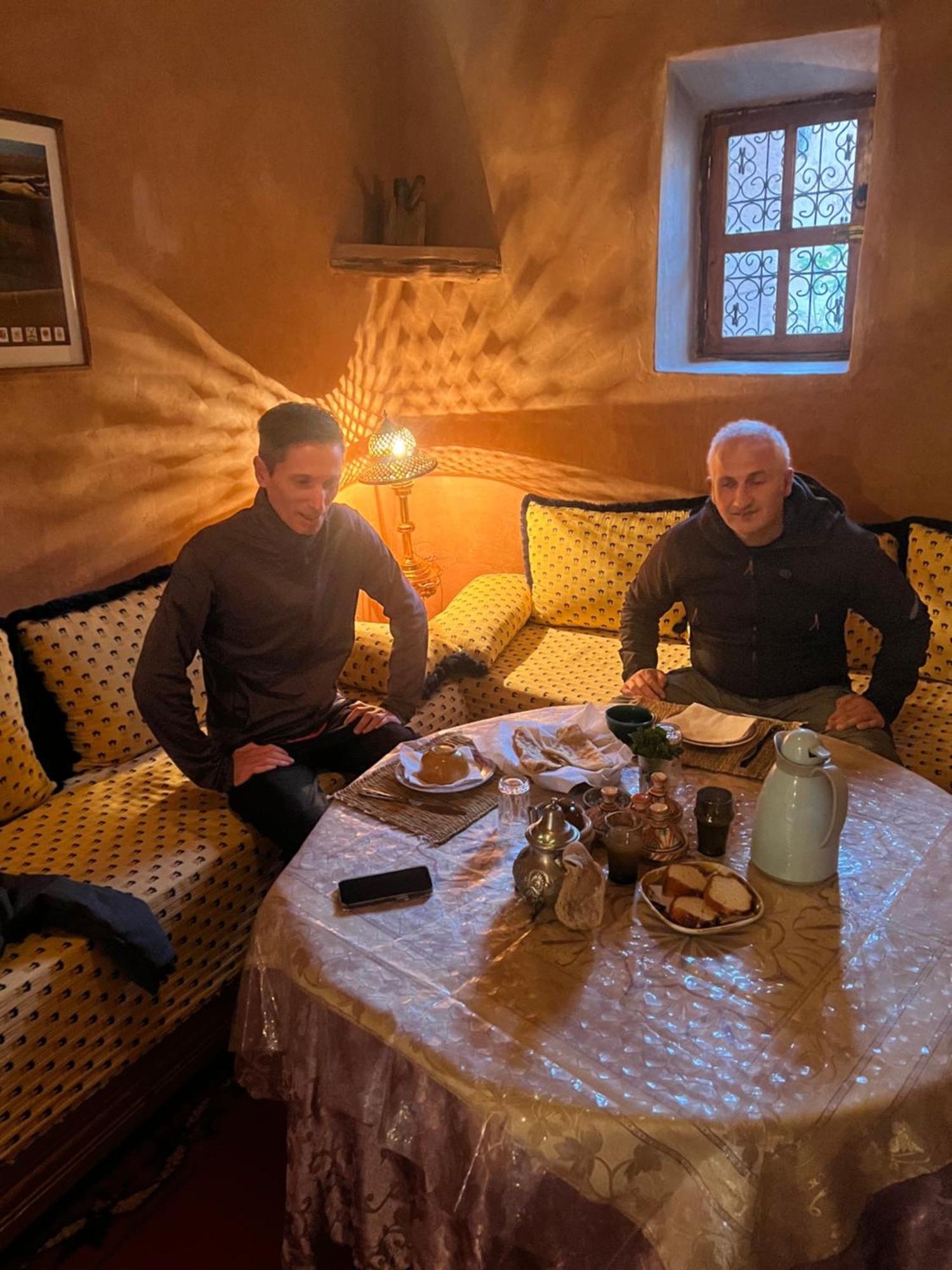 Отель Kasbah Tigmi El Janoub Айт-Бен-Хадду Экстерьер фото