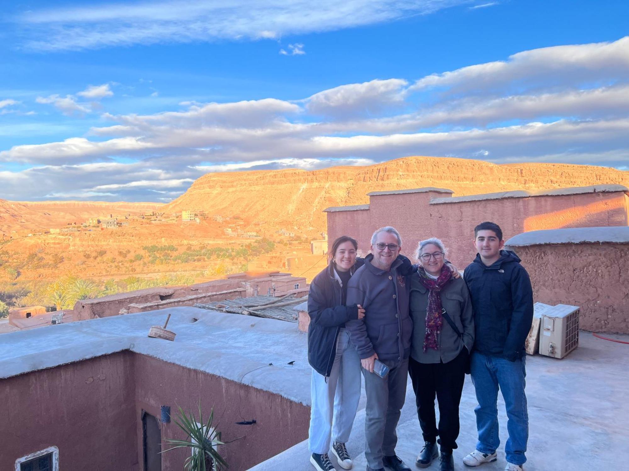 Отель Kasbah Tigmi El Janoub Айт-Бен-Хадду Экстерьер фото