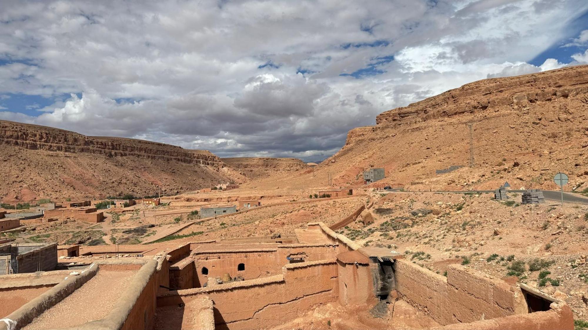 Отель Kasbah Tigmi El Janoub Айт-Бен-Хадду Экстерьер фото