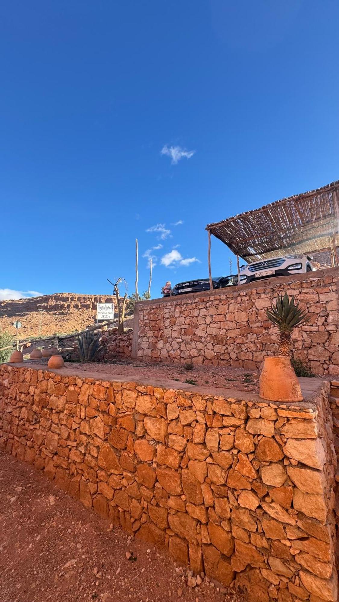 Отель Kasbah Tigmi El Janoub Айт-Бен-Хадду Экстерьер фото