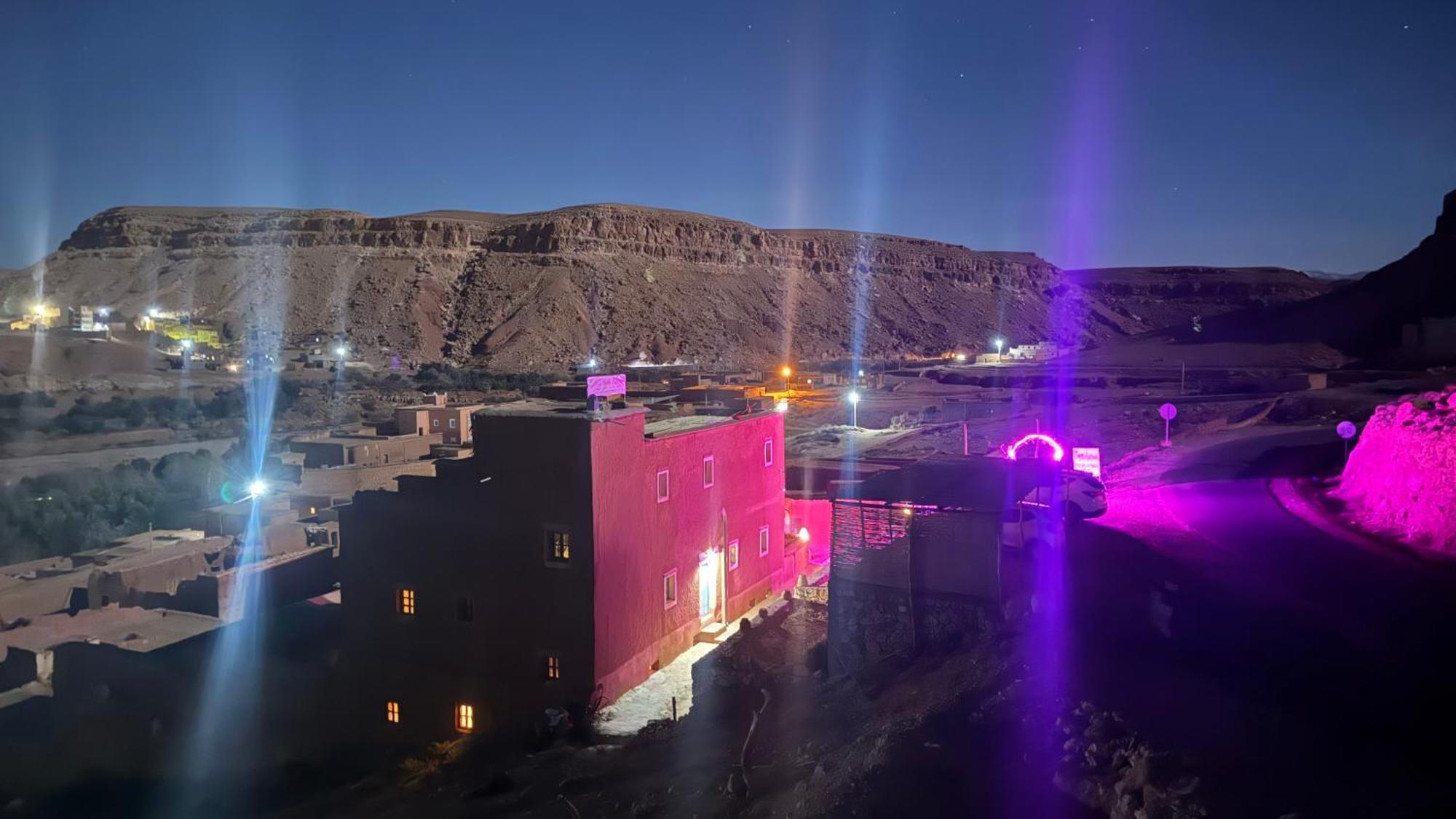 Отель Kasbah Tigmi El Janoub Айт-Бен-Хадду Экстерьер фото